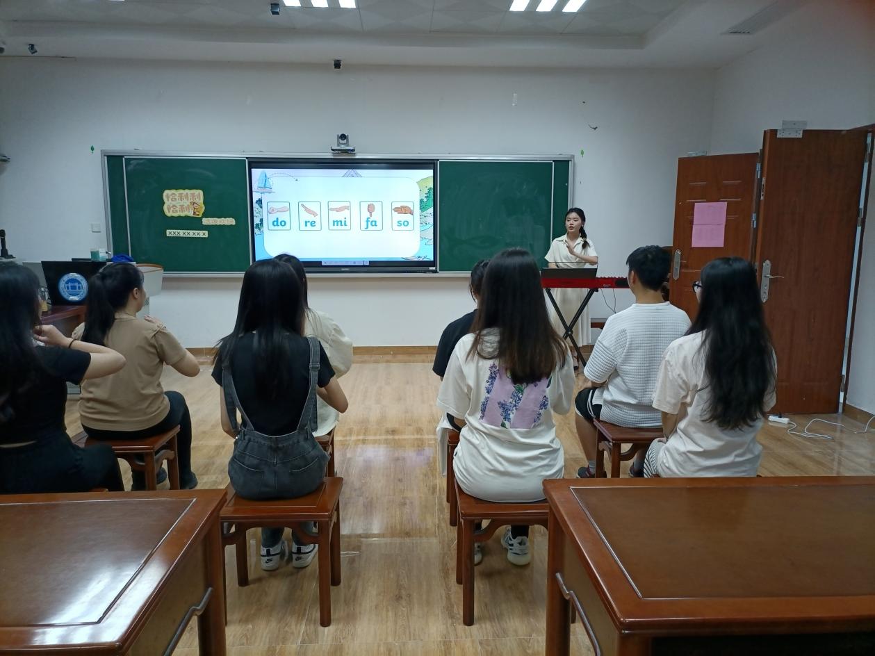 肇庆学院2024年师范生教学技能大赛隆重举行